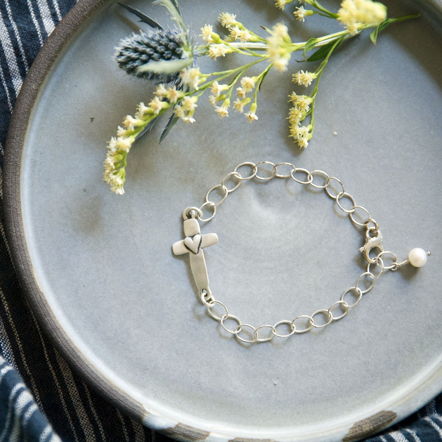 Cross of Faith Bracelet (Sterling Silver)