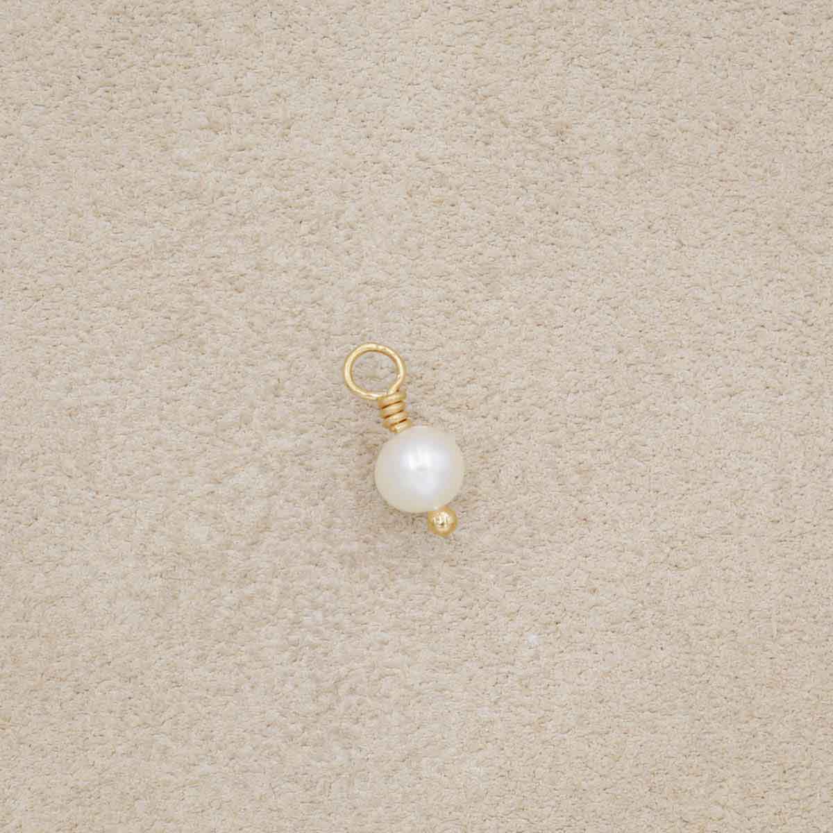 4mm Freshwater Pearl (Gold Filled)
