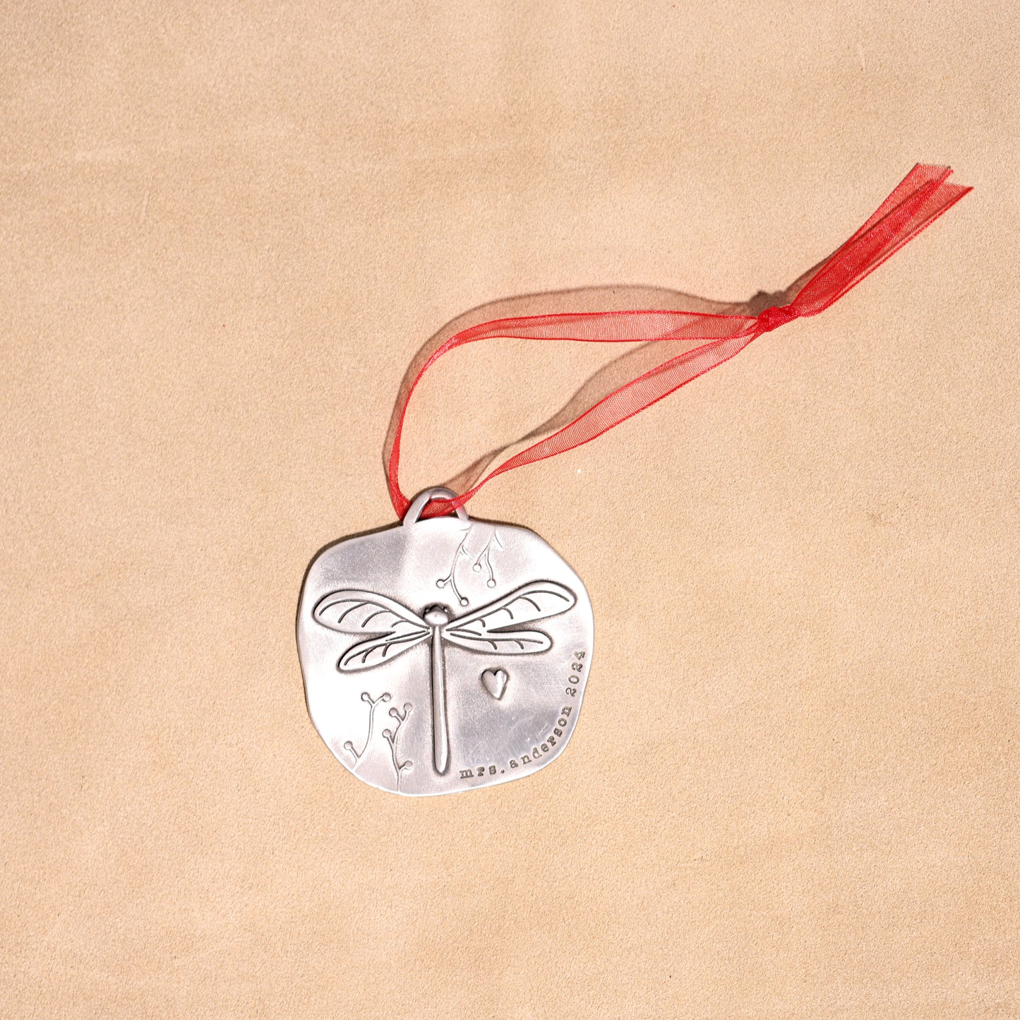 Dragonfly Fly By Ornament (Pewter)