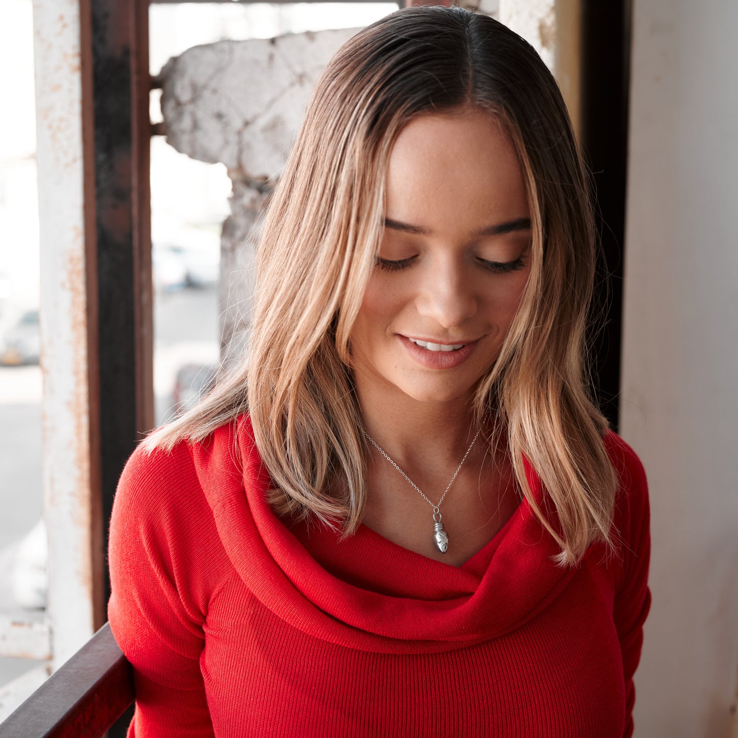 Christmas Bulb Necklace (Pewter)