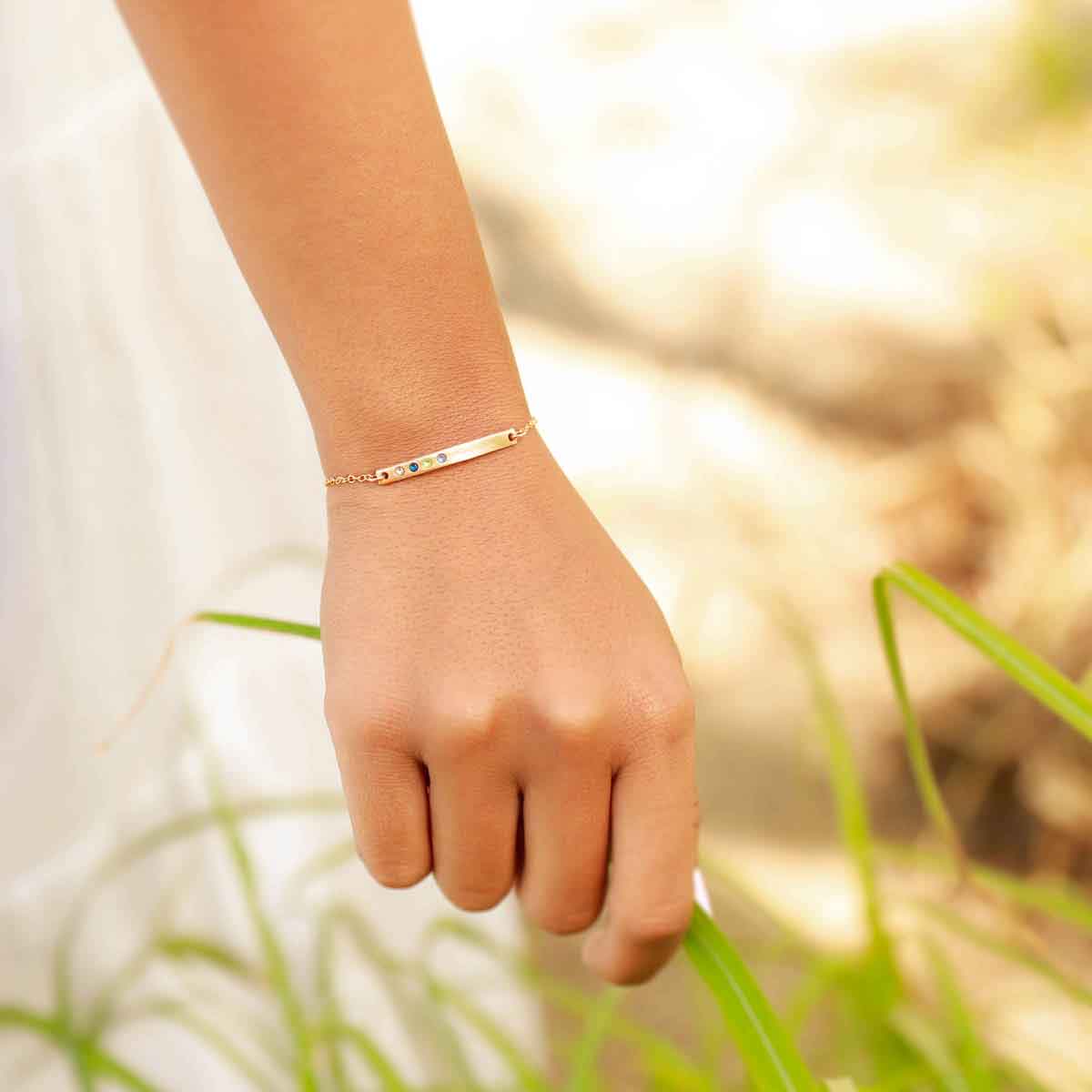 Cross Bar Birthstone Bracelet (9K Solid Gold)