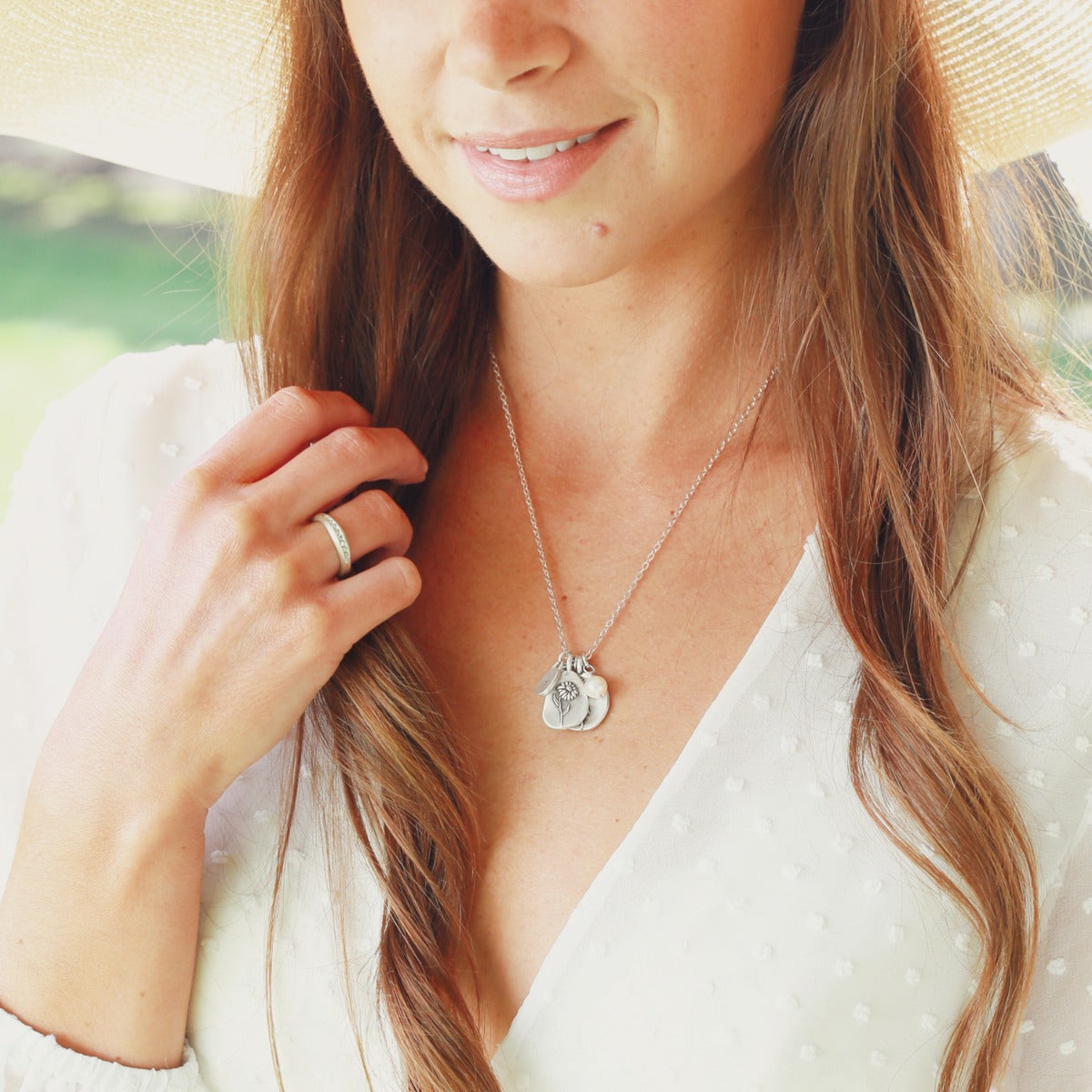 September Birth Flower Necklace (Sterling Silver)