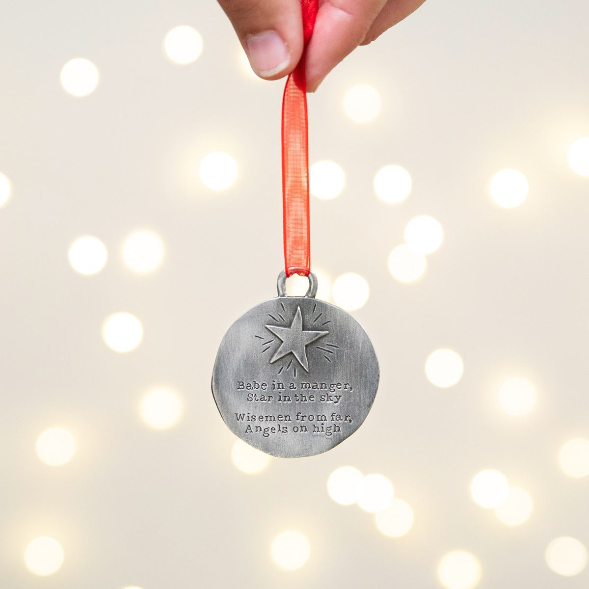 Babe In A Manger Ornament Set (Pewter)