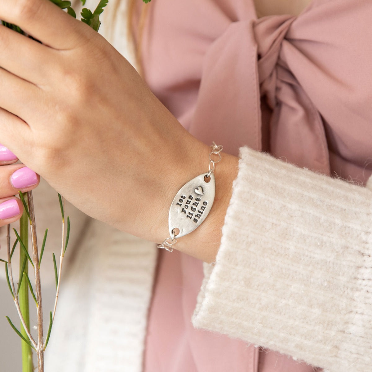 Let Your Light Shine Bracelet (Pewter)