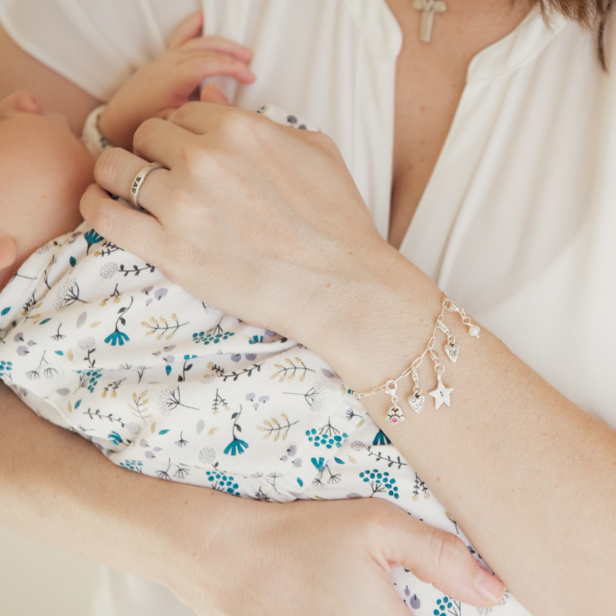Twinkle Little Star Bracelet Charm (Sterling Silver)