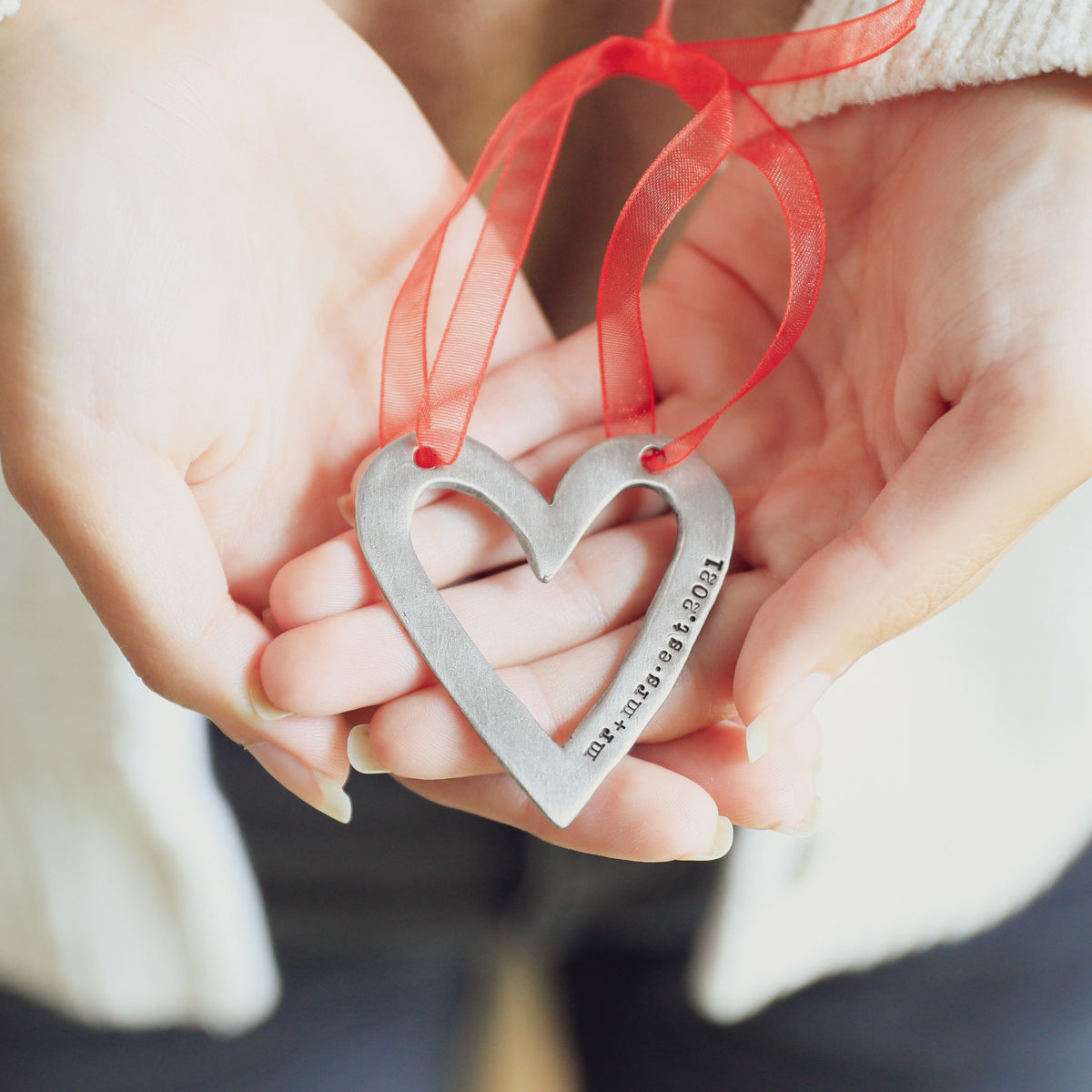 Molded Heart Ornament (Pewter)