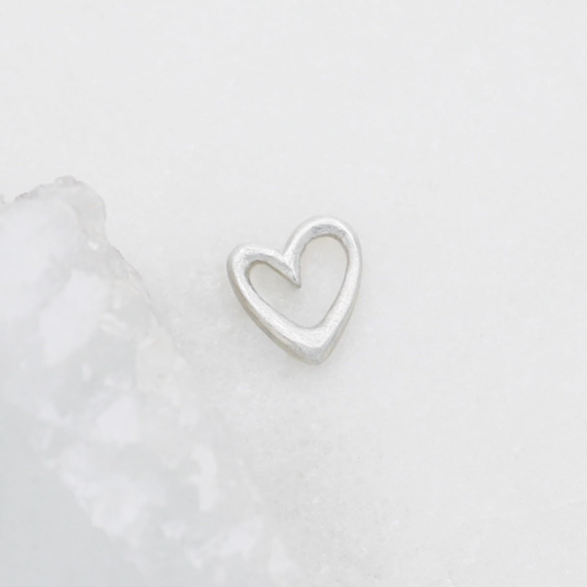 Love Grows 1/4" Tiny Heart charm (Sterling Silver)
