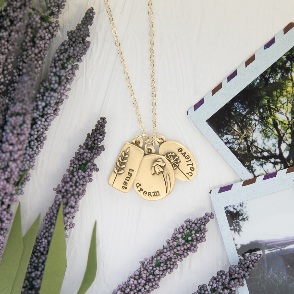 Be You Wildflowers Necklace (14K Solid Gold)