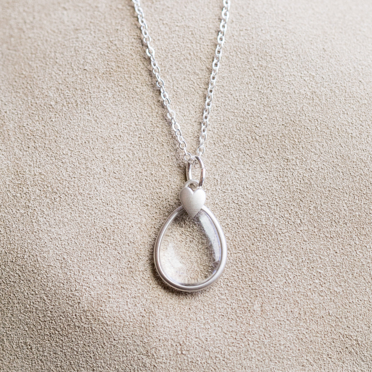 Clear and Bright Heart Necklace (Sterling Silver)
