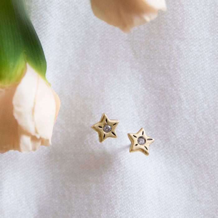 Your Spark Earrings (9K Solid Gold)