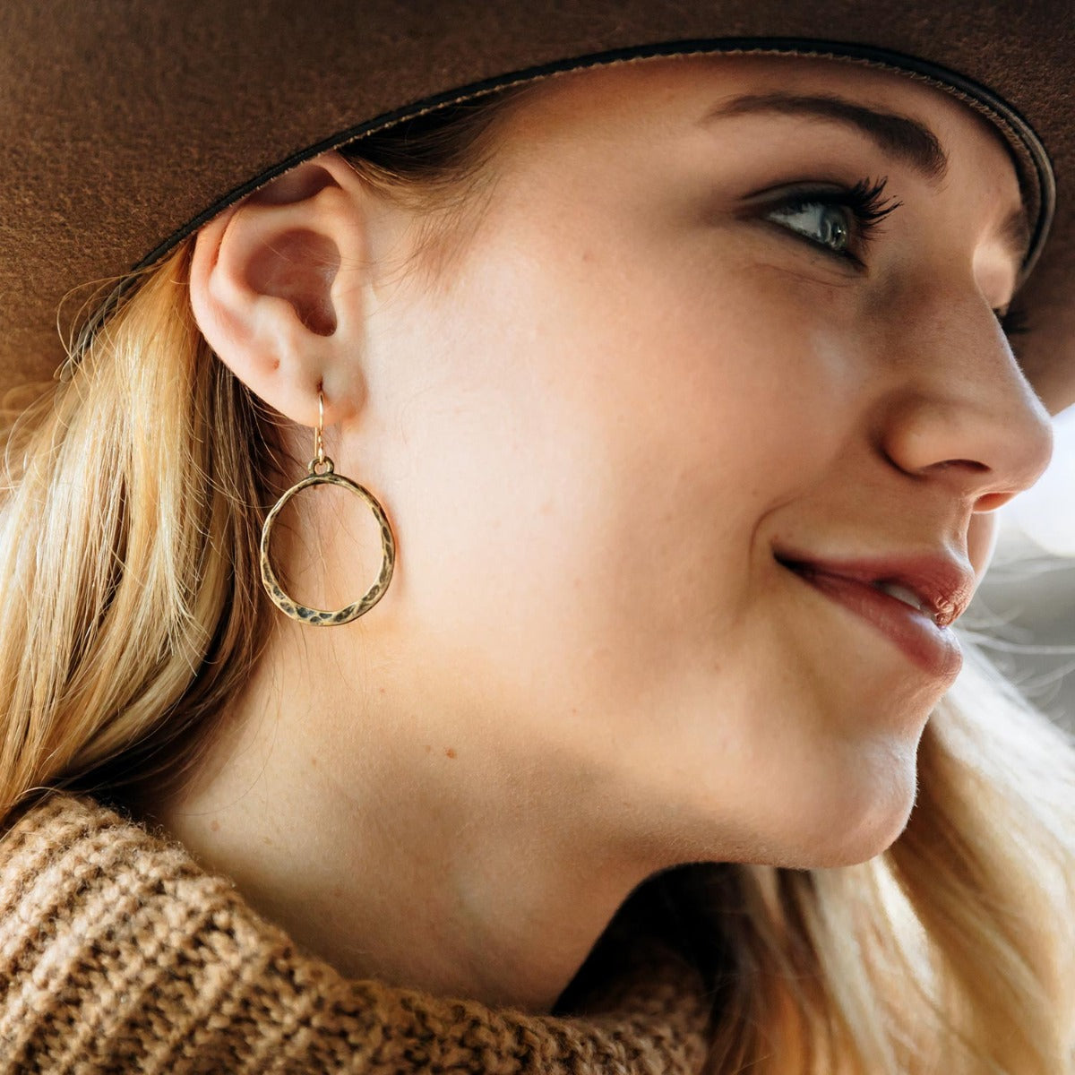 Hammered Hoop Earrings (Gold Plated)
