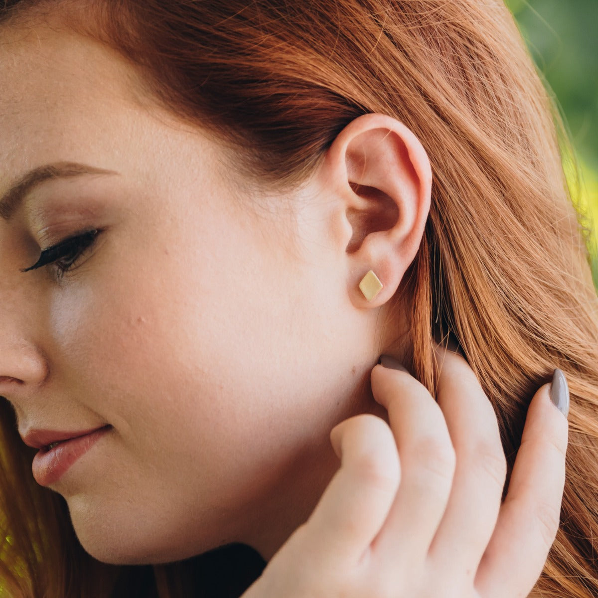 Fly A Kite Stud Earrings (14K Solid Gold)