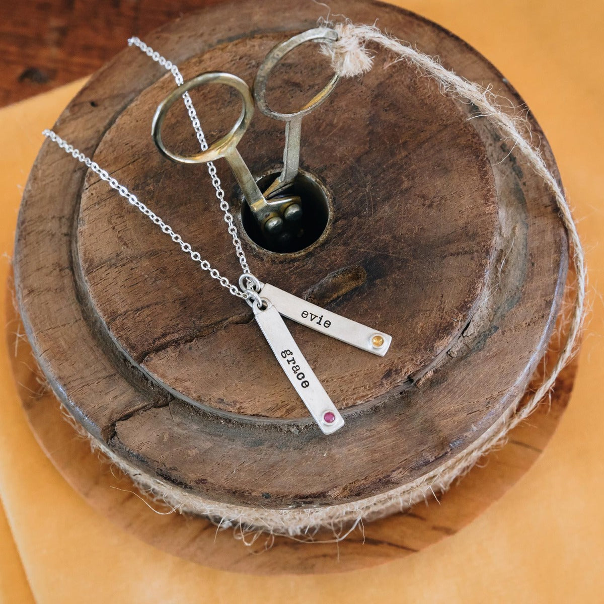 Bezel Birthstone Necklace (Sterling Silver)