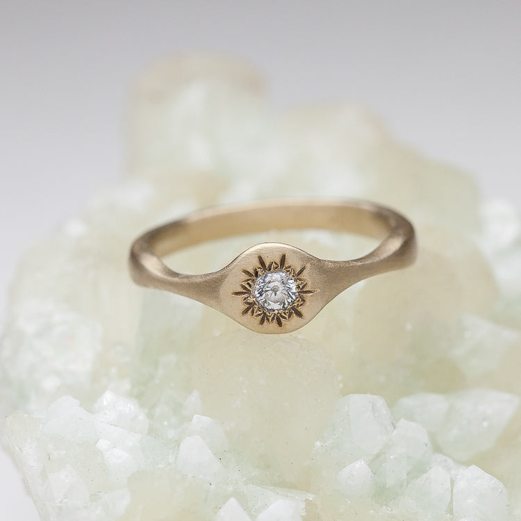 Sunburst Stacking Ring (9K Solid Gold)