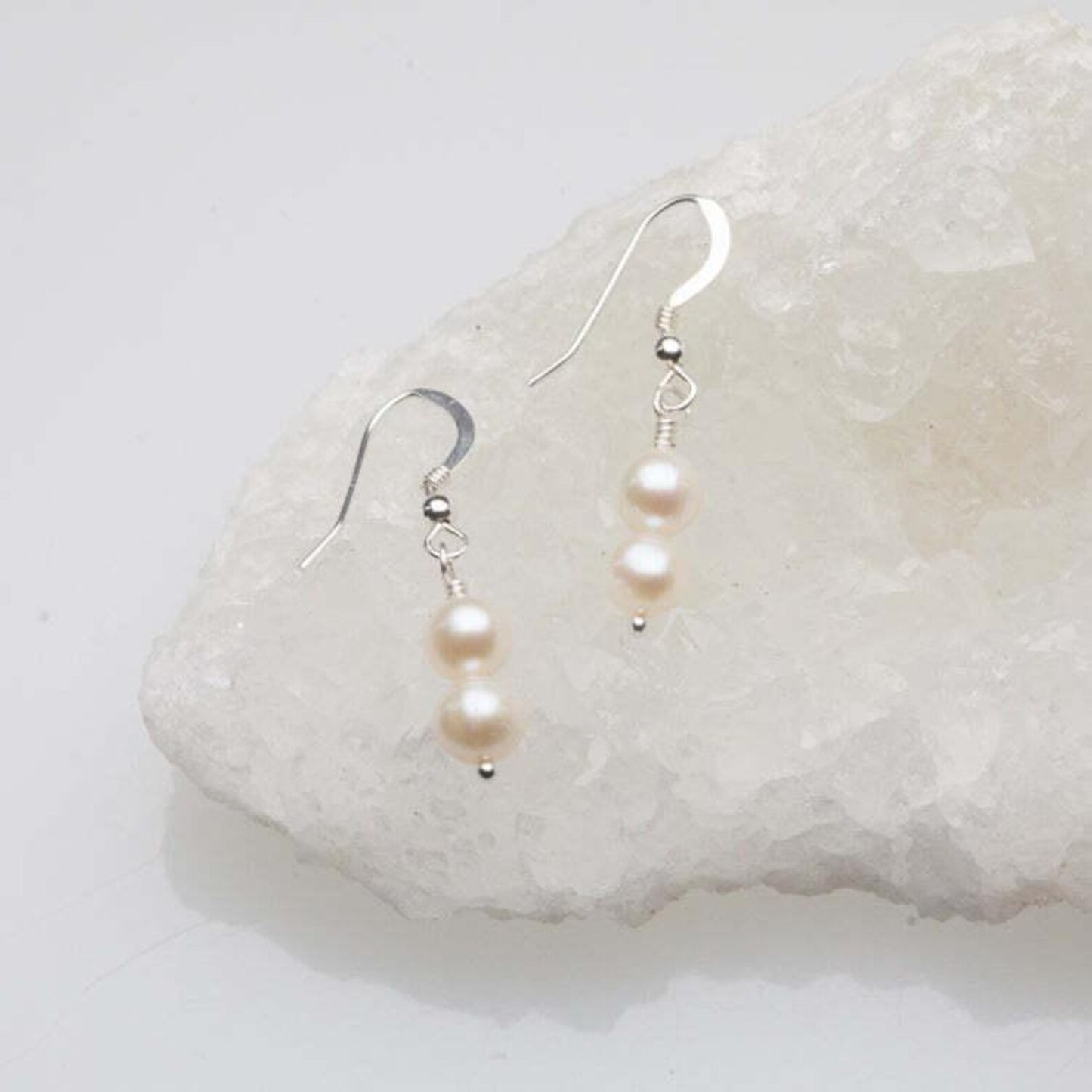 Essential Pearl Earrings (Sterling Silver)