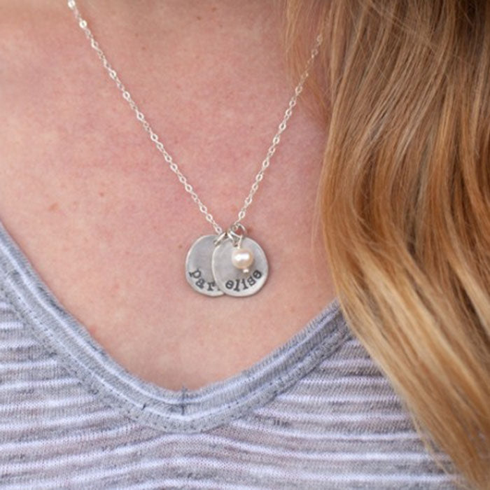 Petite mother's necklace (Sterling Silver)
