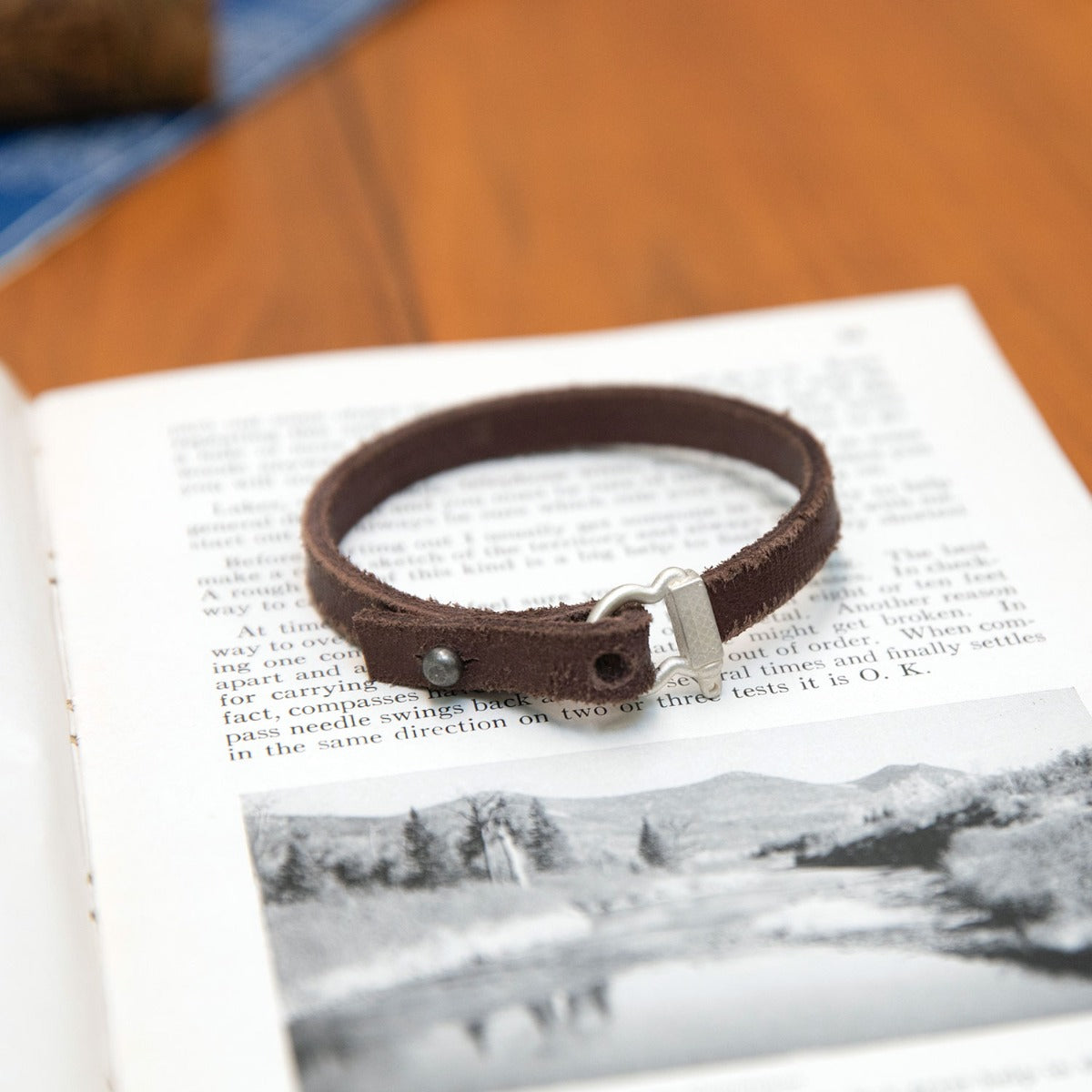 Tethered Bond Bracelet (Brown)