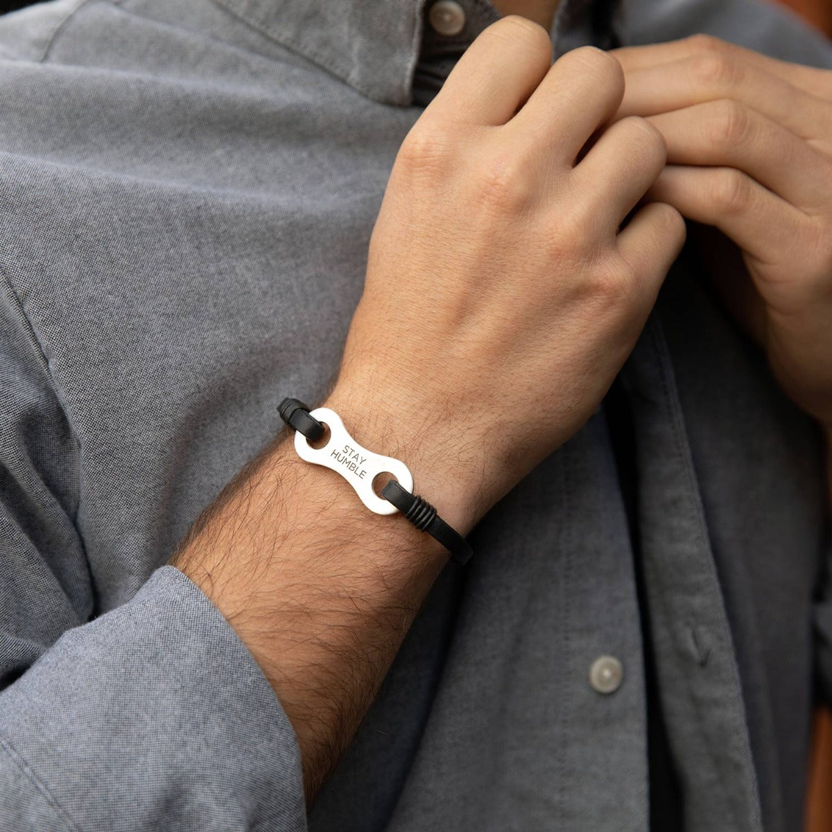 Linked Together Leather Bracelet (Black)