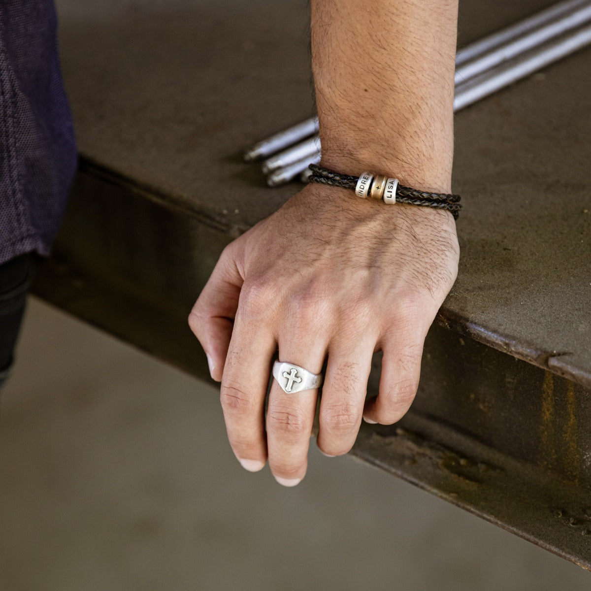 Limitless Leather Bracelet (Black)