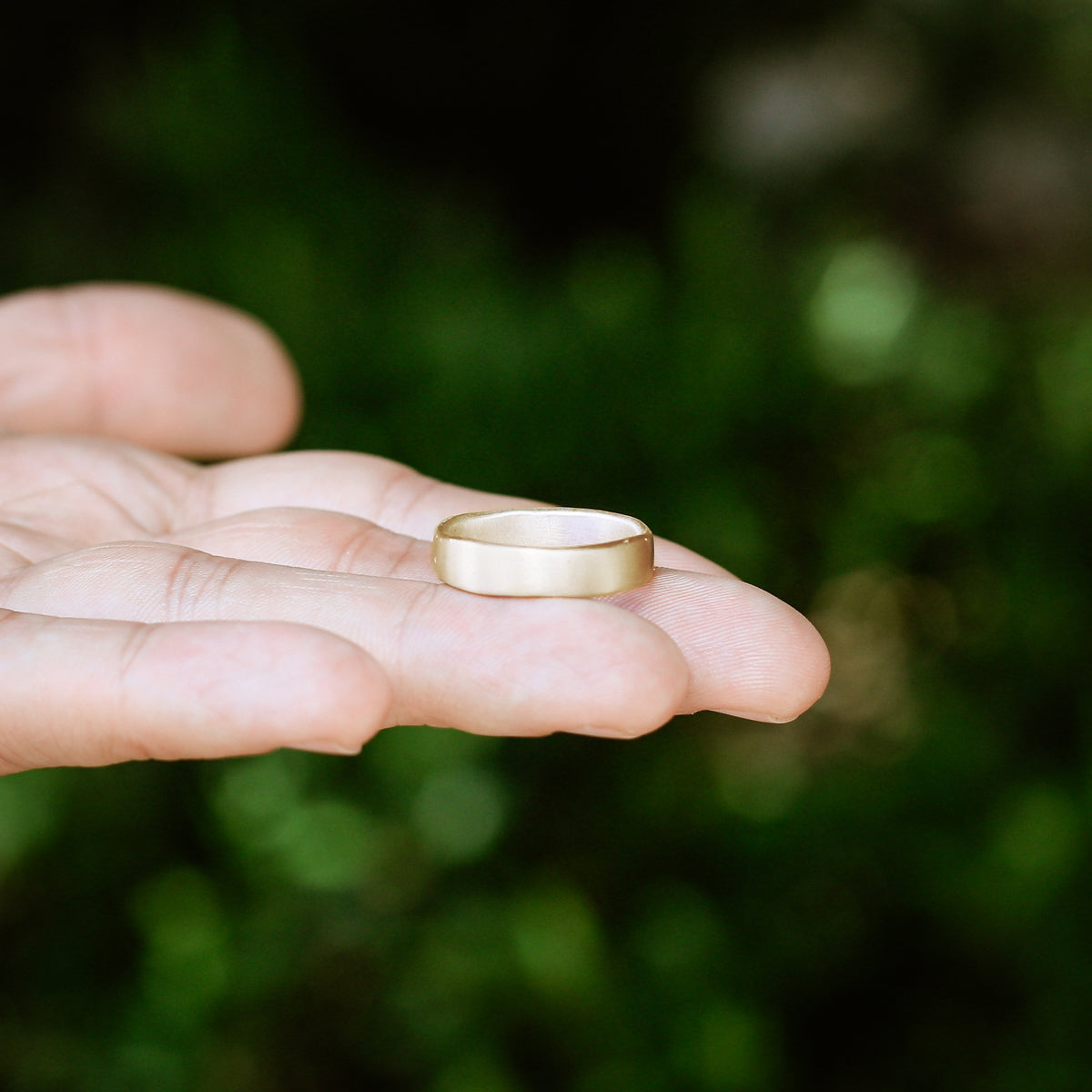 Summit Ring (9K Solid Gold)