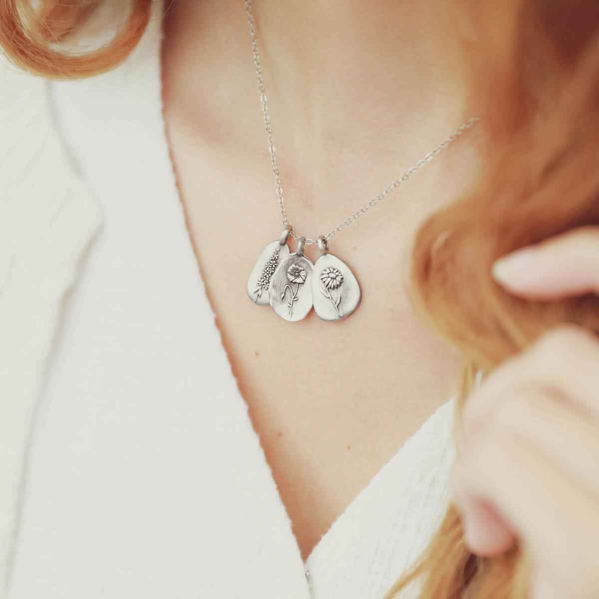 September Birth Flower Necklace (Pewter)