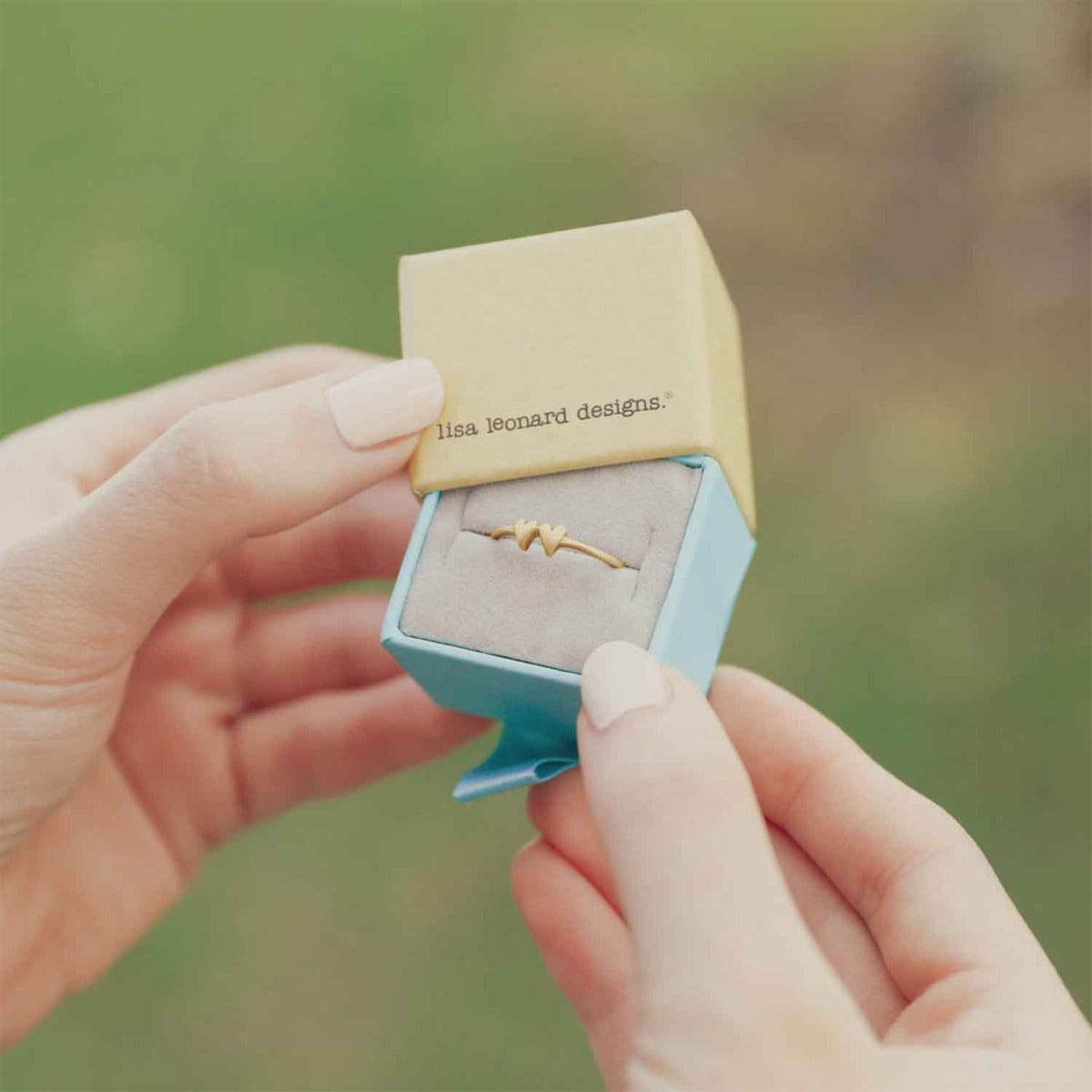 Sweet Love Ring - Two Hearts (9K Solid Gold)