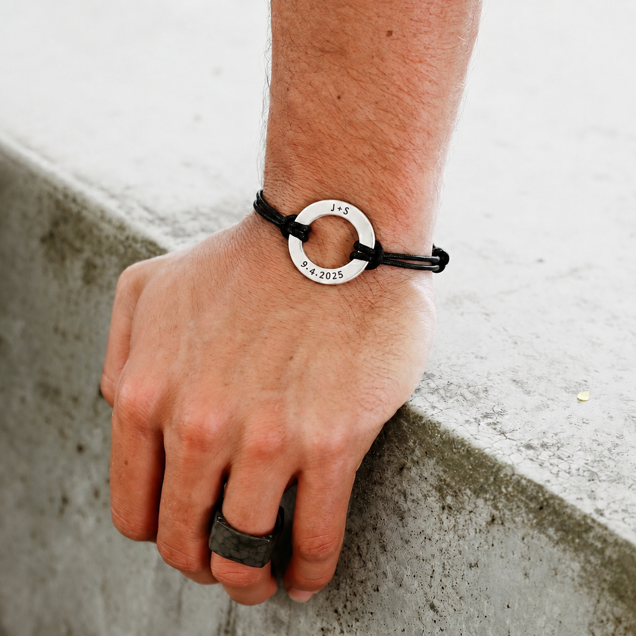Lasting Bond Bracelet Large (Black) - Lisa Leonard Designs