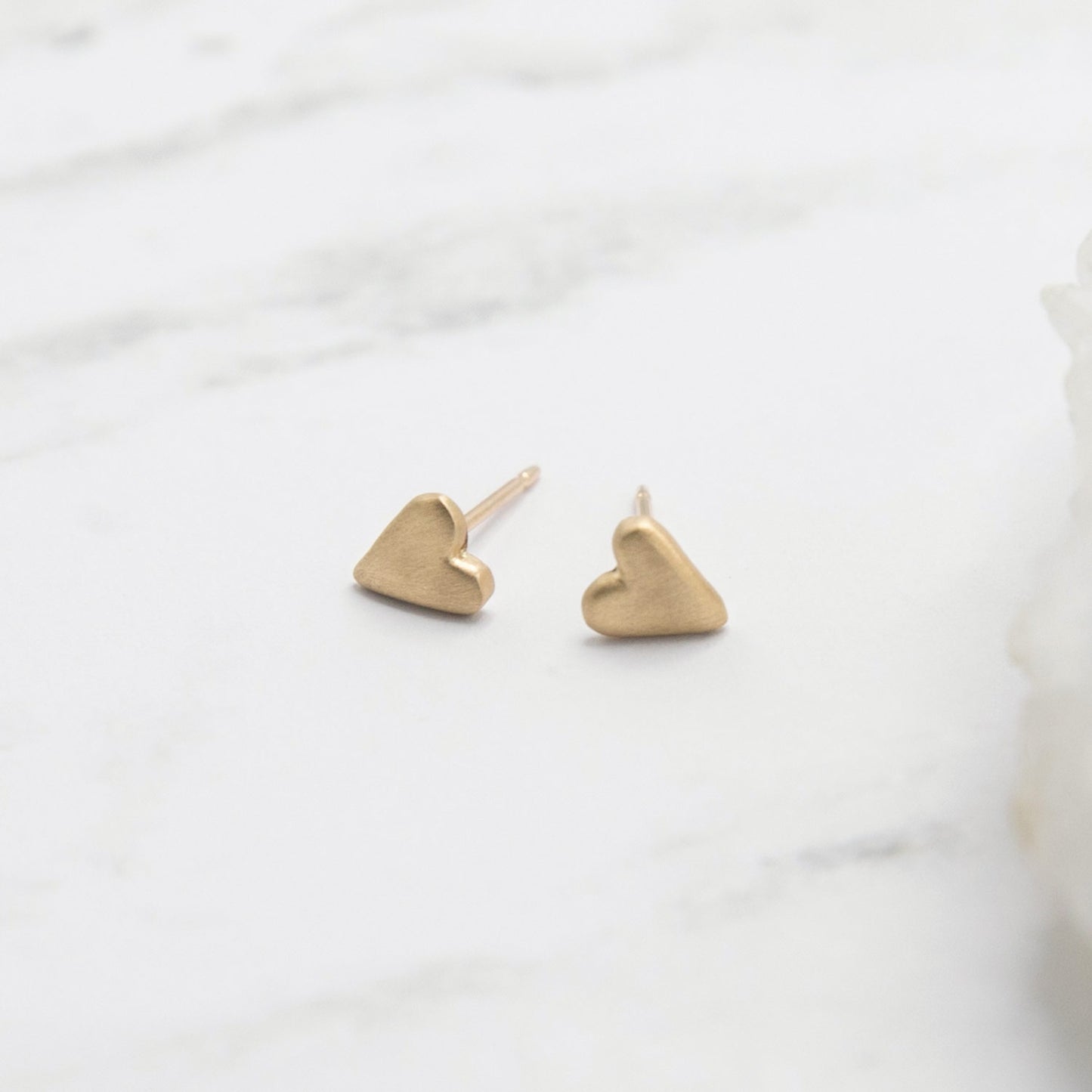 Tiny Heart Stud Earrings (9K Solid Gold)