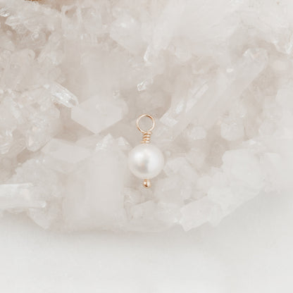 4mm Freshwater Pearl (Gold Filled)