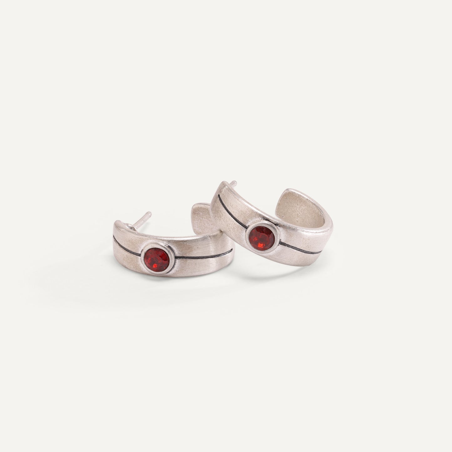 Pinstripe Classic Hoop Earrings (Sterling Silver)