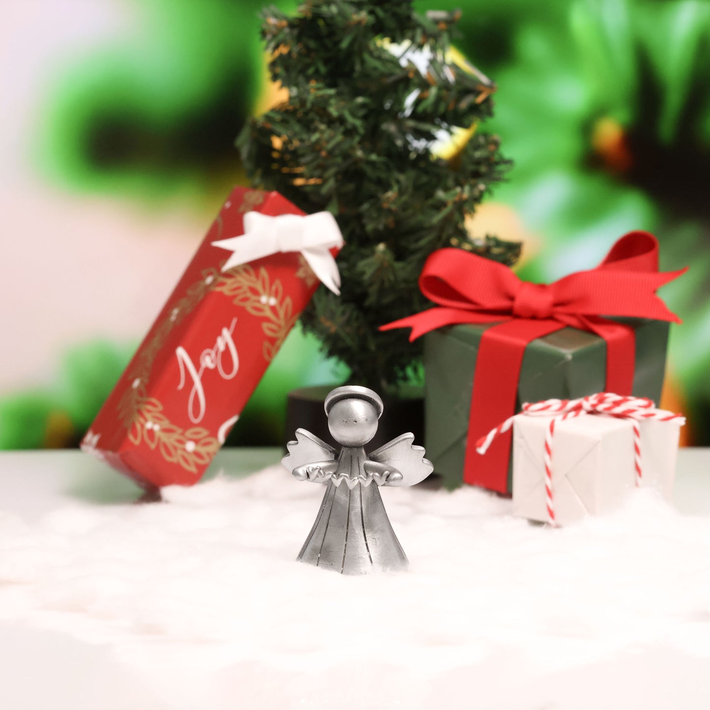 Angel with Heart Garland (Pewter)