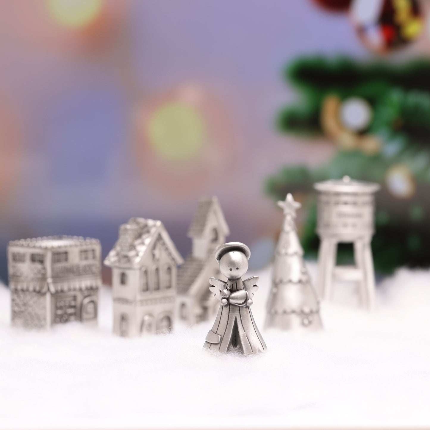 Safely Held Angel With Cat (Pewter)