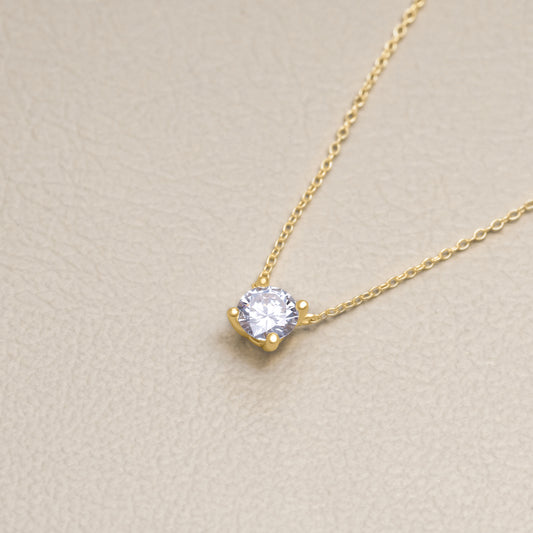 You are a Light Diamond Solitaire Pendant Necklace 0.75ct (14K Solid Gold)