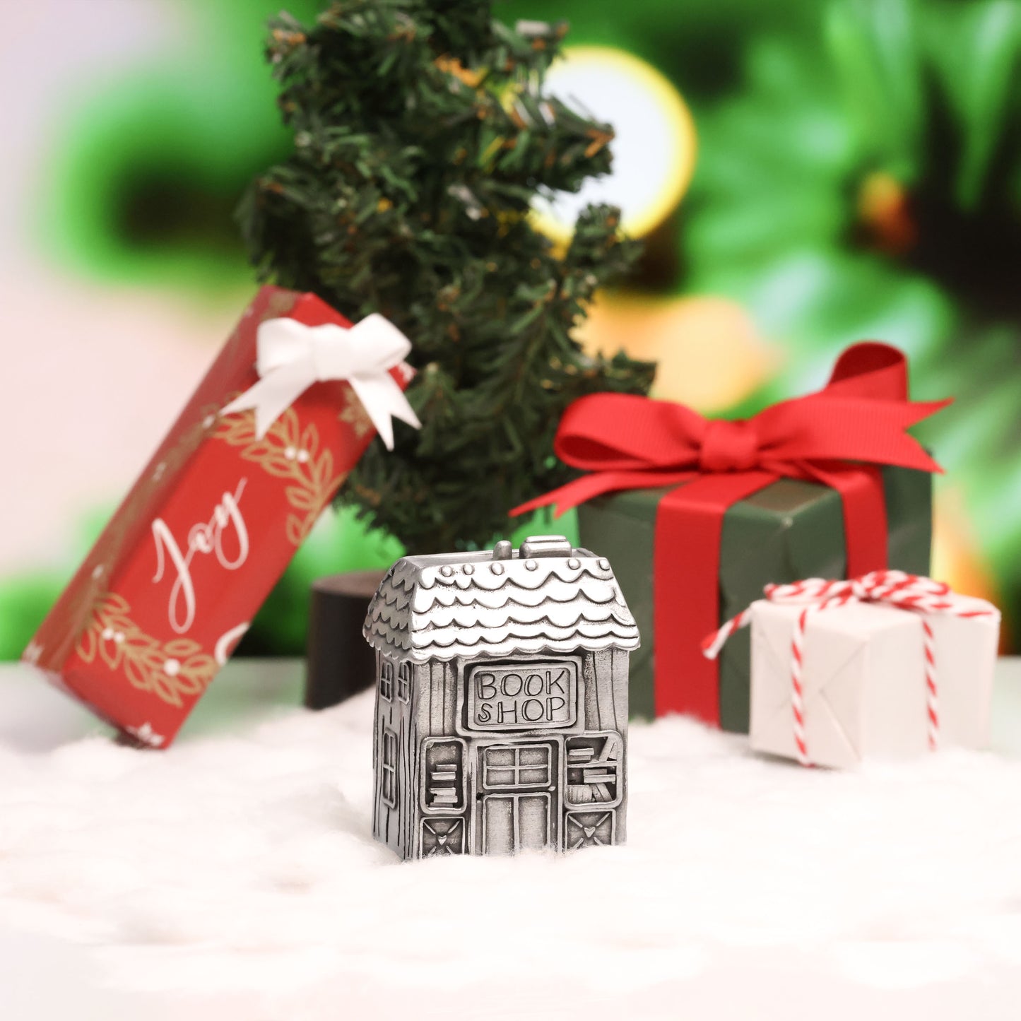 Cozy Book Shop Winter Wonderland Village (Pewter)