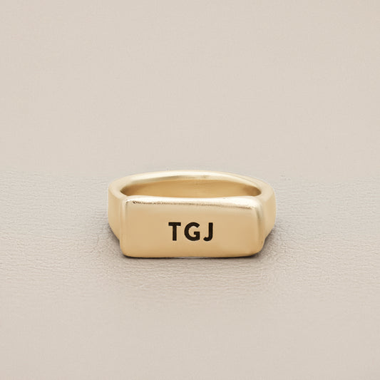 Make Your Mark Signet Ring (9K Solid Gold)