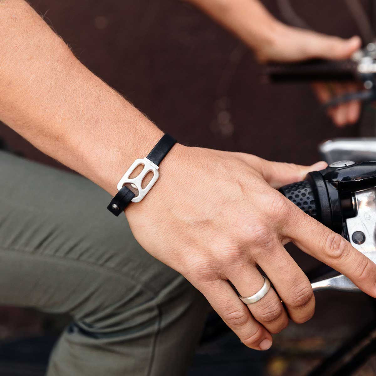 Cadence Bracelet (Black)