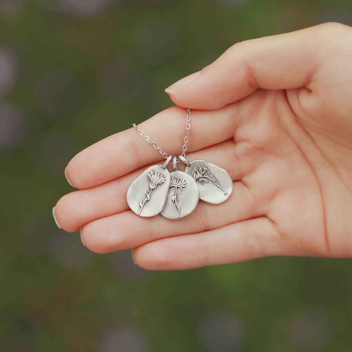 December Birth Flower Necklace {Pewter}