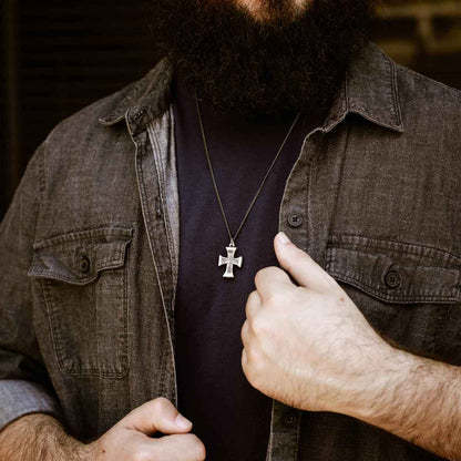 Flourish Cross Necklace (Sterling Silver)