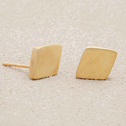 Fly A Kite Stud Earrings {10K Solid Gold}