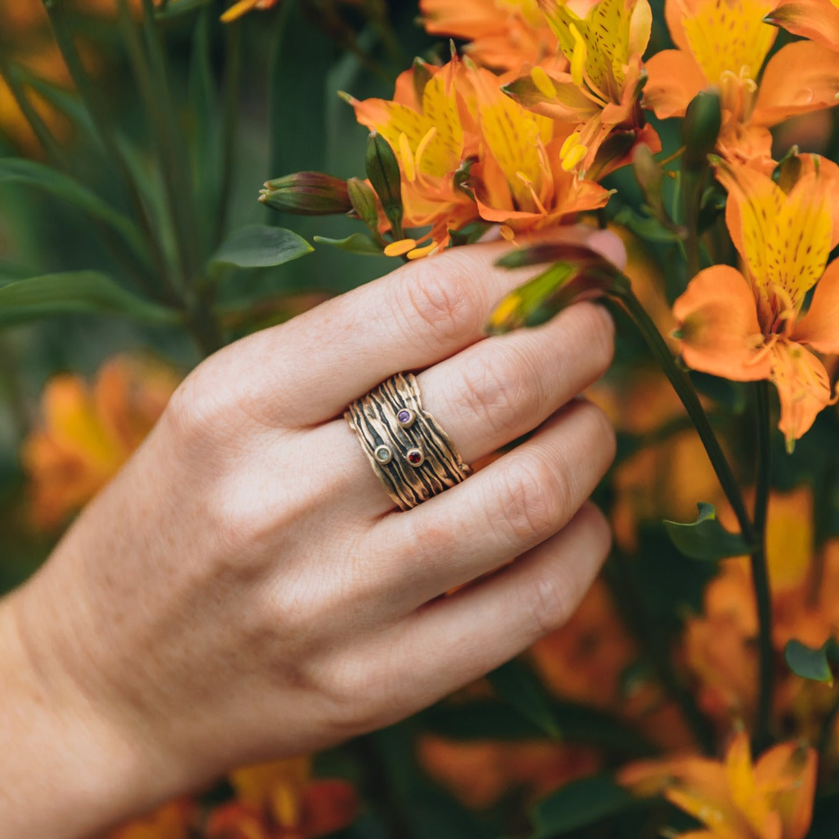 Brave Love® Birthstone Ring (9K Solid Gold)