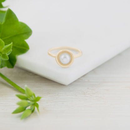 Nesting Freshwater Large Pearl Ring {10K Solid Gold}