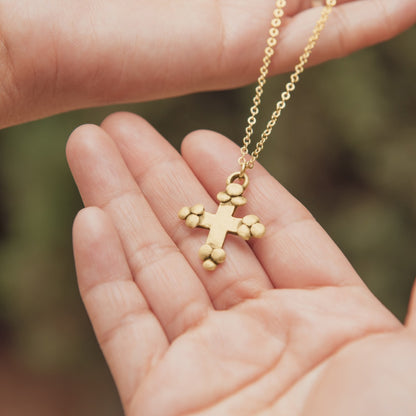 Known and Loved Cross Necklace (9K Solid Gold)