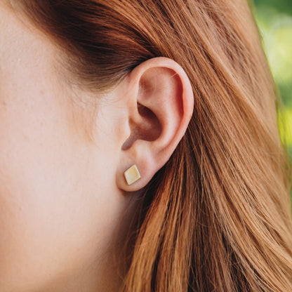 Fly A Kite Stud Earrings {10K Solid Gold}