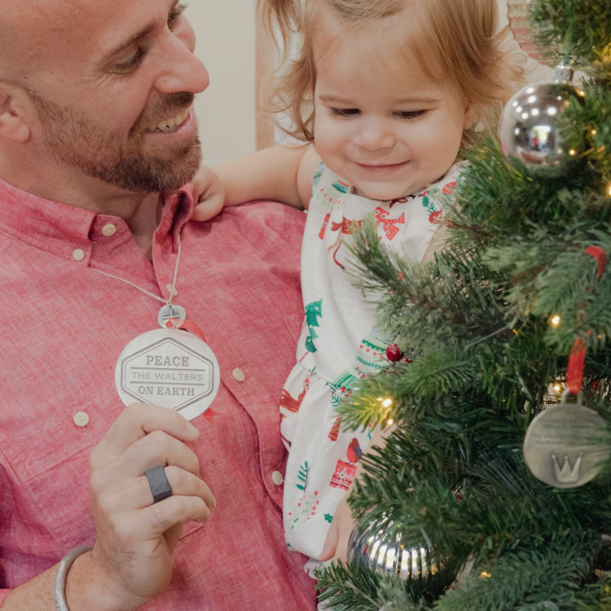 Peace on Earth Ornament (Pewter)