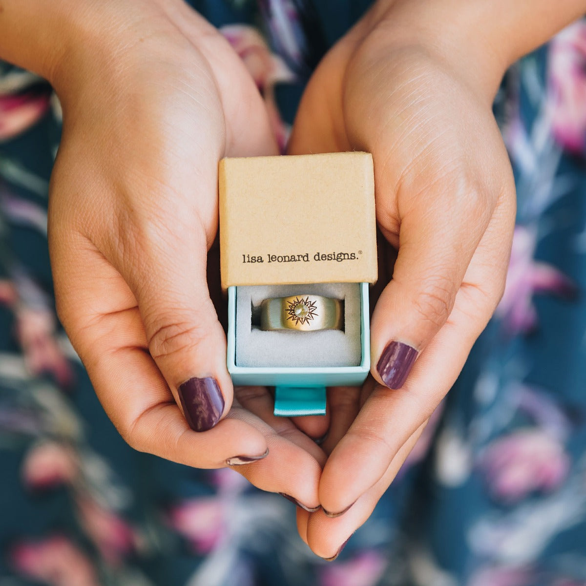 Sunburst Birthstone Ring (9K Solid Gold)