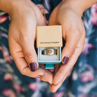 Sunburst Birthstone Ring (9K Solid Gold)