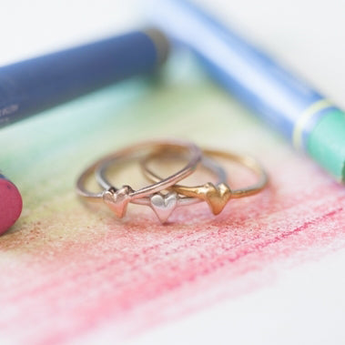 Sweet Love Ring - One Heart (9K Solid Gold)